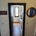 Ionut Summerland Mamaia