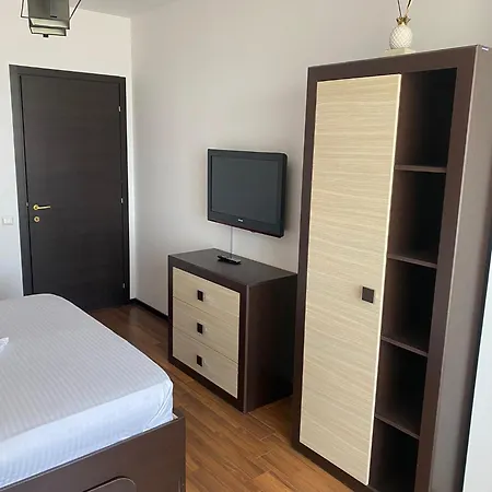 Apartment Ionut Summerland Mamaia