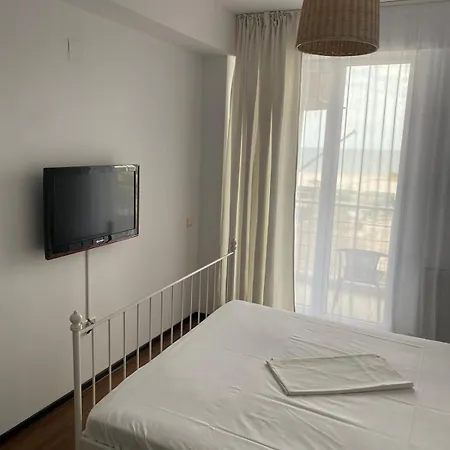 Apartment Ionut Summerland Mamaia