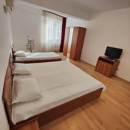 Apartment Ionut Summerland *